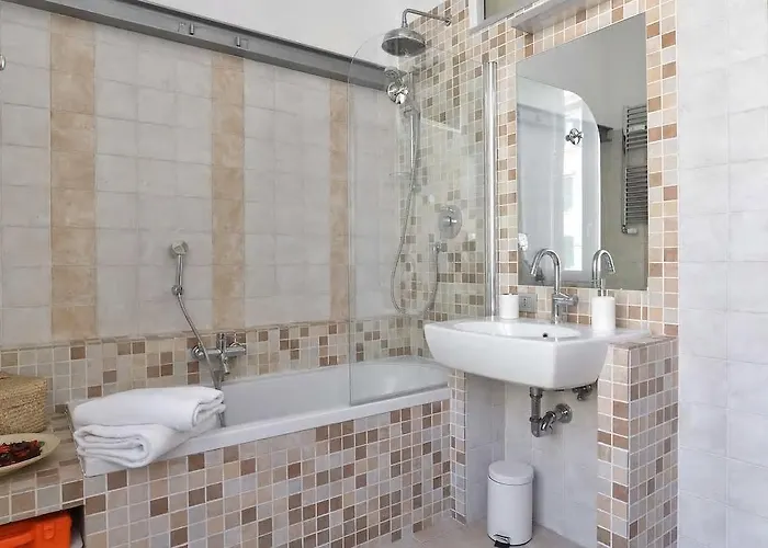 St. Peter Loft Apartmán *